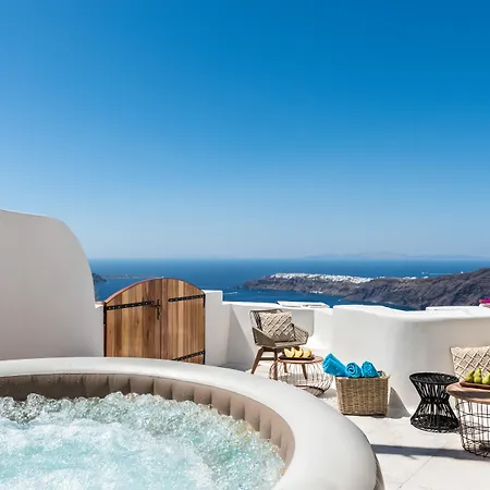 White Santorini 4*